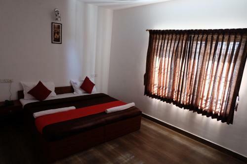 Hotel Rosepark Residency