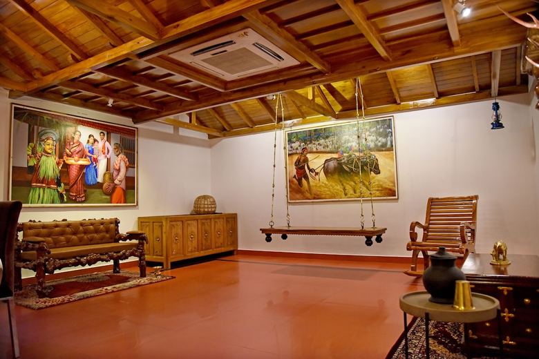 Hotel Sharada International