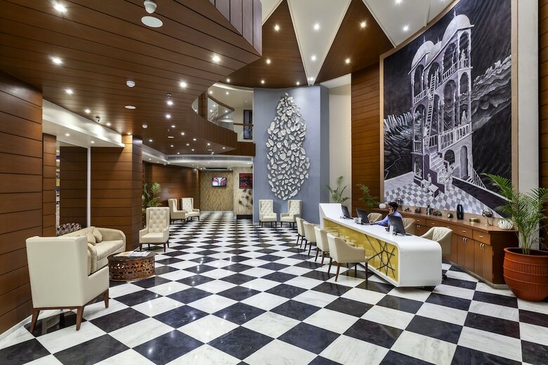 Hotel Justa Sajjangarh Resort & Spa