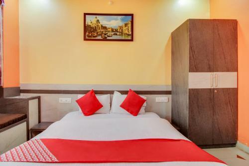 Oyo 35398 Hotel Pearl