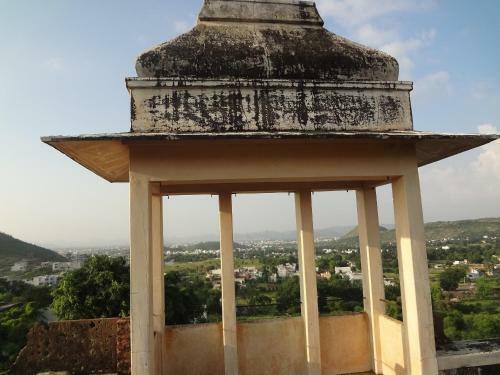 Titardi Garh- Heritage 18th Century Castle