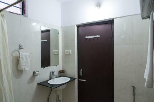 Hotel Gorbandh