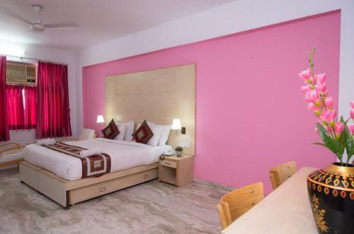 Hotel Gorbandh
