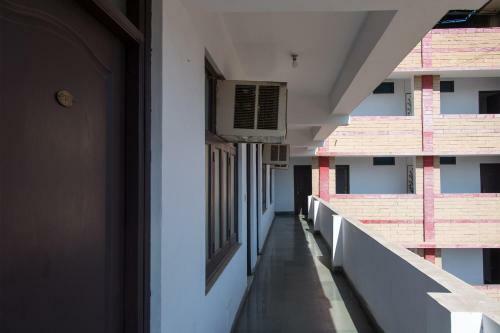 Hotel Gorbandh