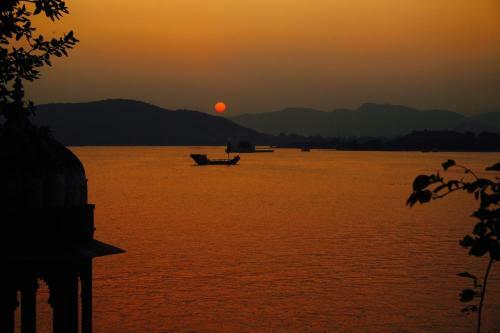 Gypsy Child Lake Hostel Udaipur
