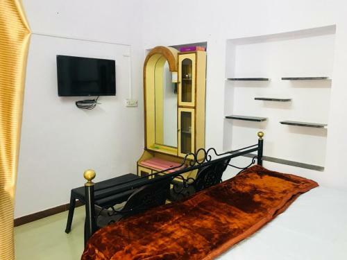 Parmanand Home Stay