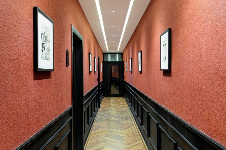 Hotel Viaan