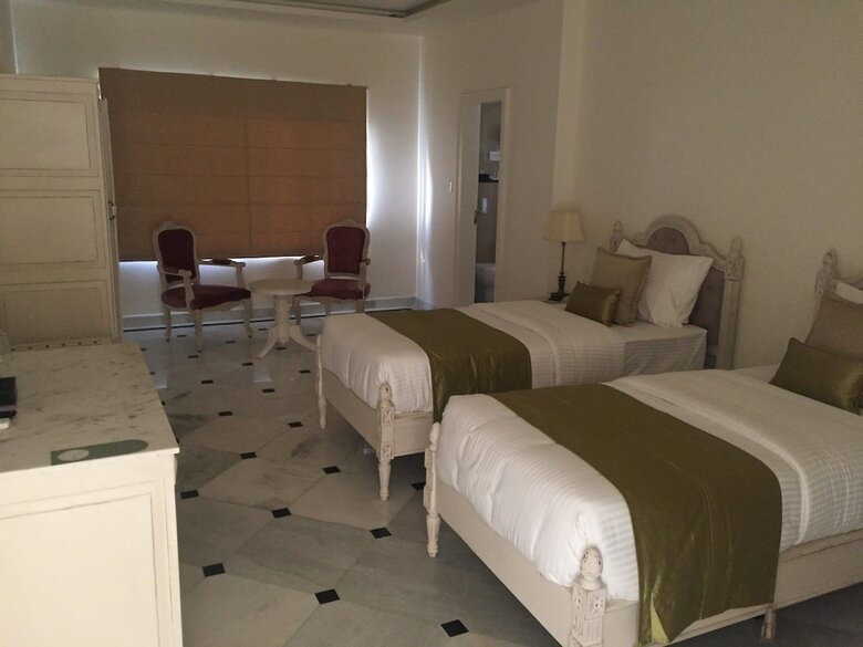 Hotel The Kehloor