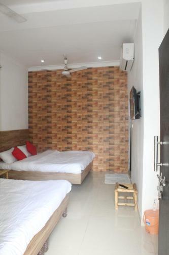 Hotel Heritage High