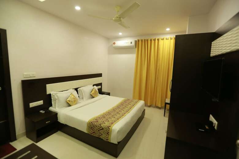 Hotel Anchal Villa