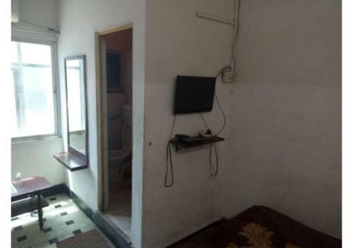 Budget Hotel Near Bus Stand