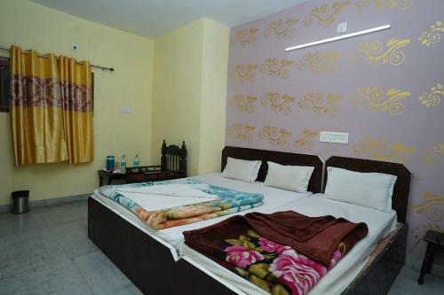 Hotel Gokul Palace