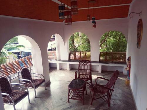 Hotel Sopanam Beach Resort Varkala