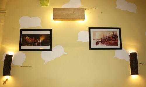 Chatter Box Hostel