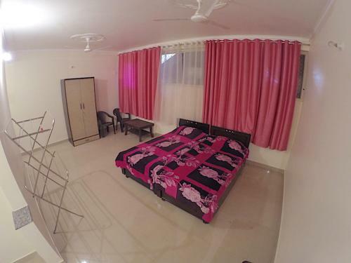 Apartamento Sri Vrindavan Dham