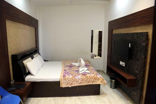 Hotel Shree Ananad Dham