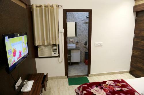 Hotel Shree Ananad Dham
