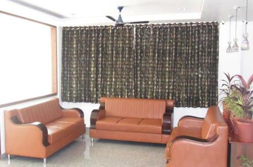 Hotel Gvk Inn