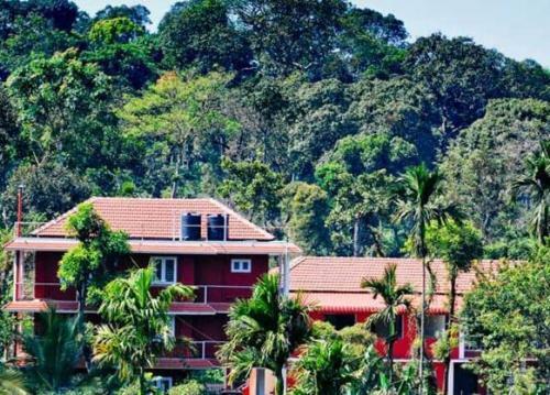 Sanjose Holiday Home Resort,virajpet