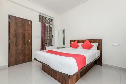 Hotel Oyo 12347 Mv Residency