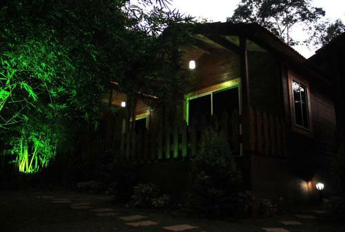 Oyo 26892 Coorg Amodhini Wood Cottage Suits