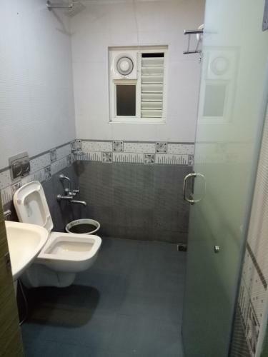 Lodge Suroor Tourist Home
