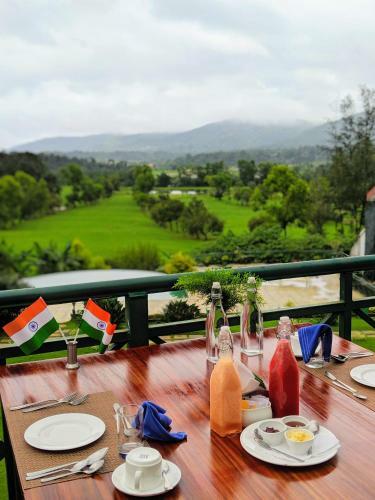 Hotel Amritara Ambatty Greens Resort