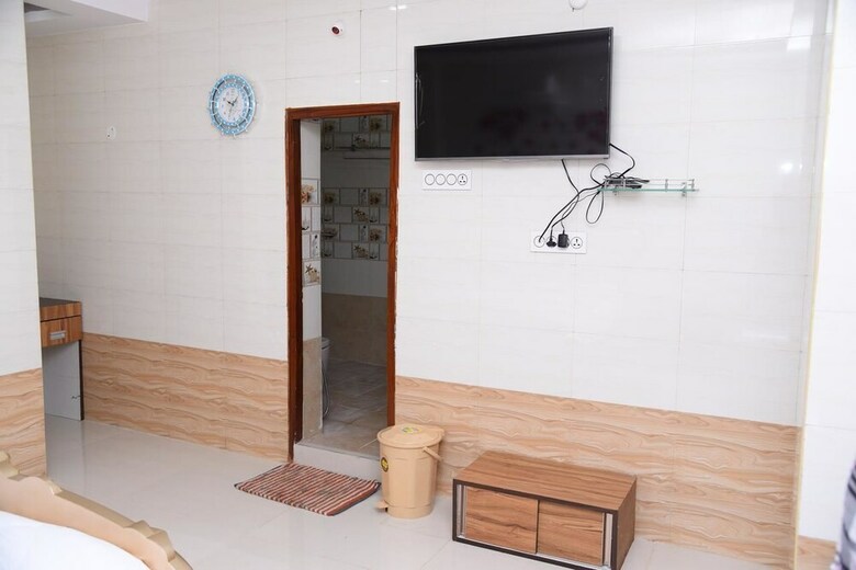 Hotel K N Gupta Residency