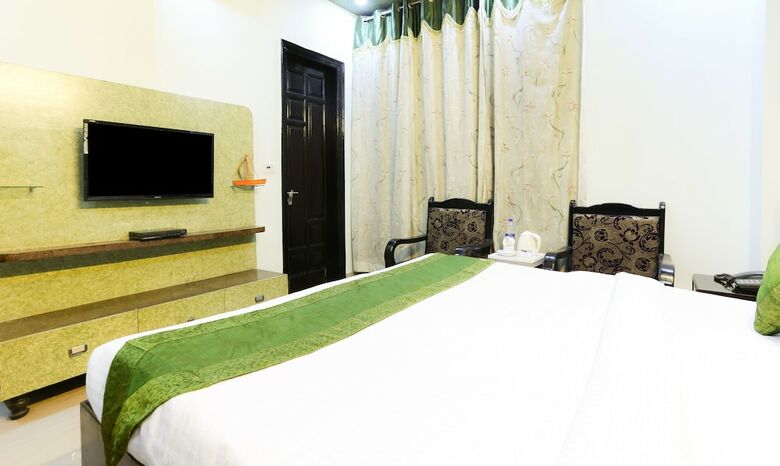 Hotel Treebo Trip Sswag 18 Expressway