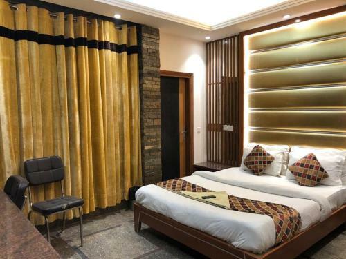 Hotel Stay @ 203