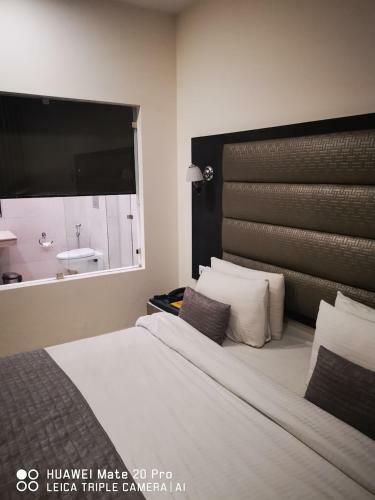 Hotel P.k. Residency
