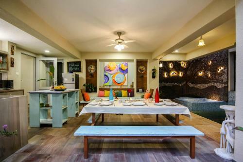 Hostal Amrut Villa Boutique Guest House