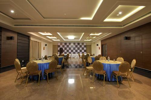 Hotel Hyderabad Grand