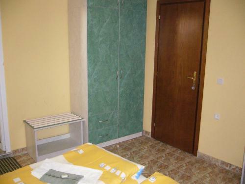 Hostal Guest House With The Wooden Plough