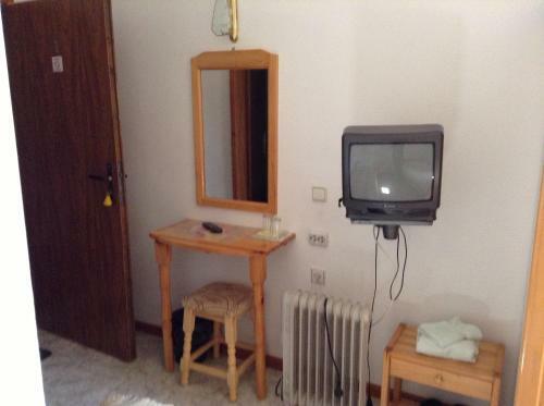 Hostal Vanda Guest House