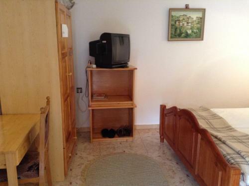 Hostal Vanda Guest House