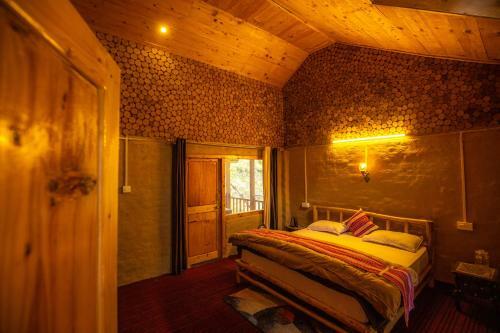 Albergue Mudhouse Jibhi, By E-living Project