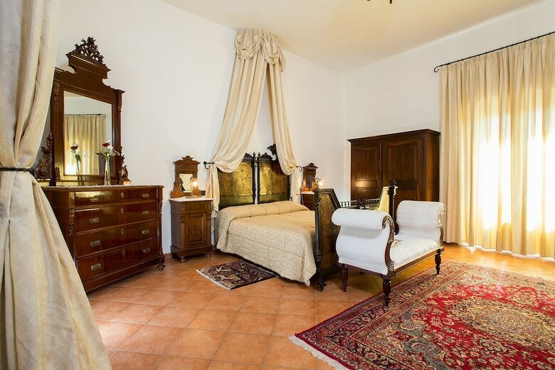 Hotel Castello Di Altomonte