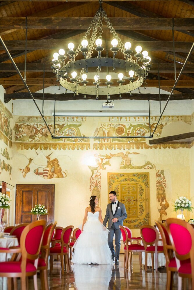 Hotel Castello Di Altomonte