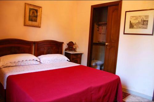 Corchiano Villa Sleeps 8 Pool Wifi