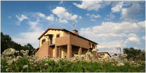 Fiordini Villa Sleeps 28 Pool Air Con Wifi