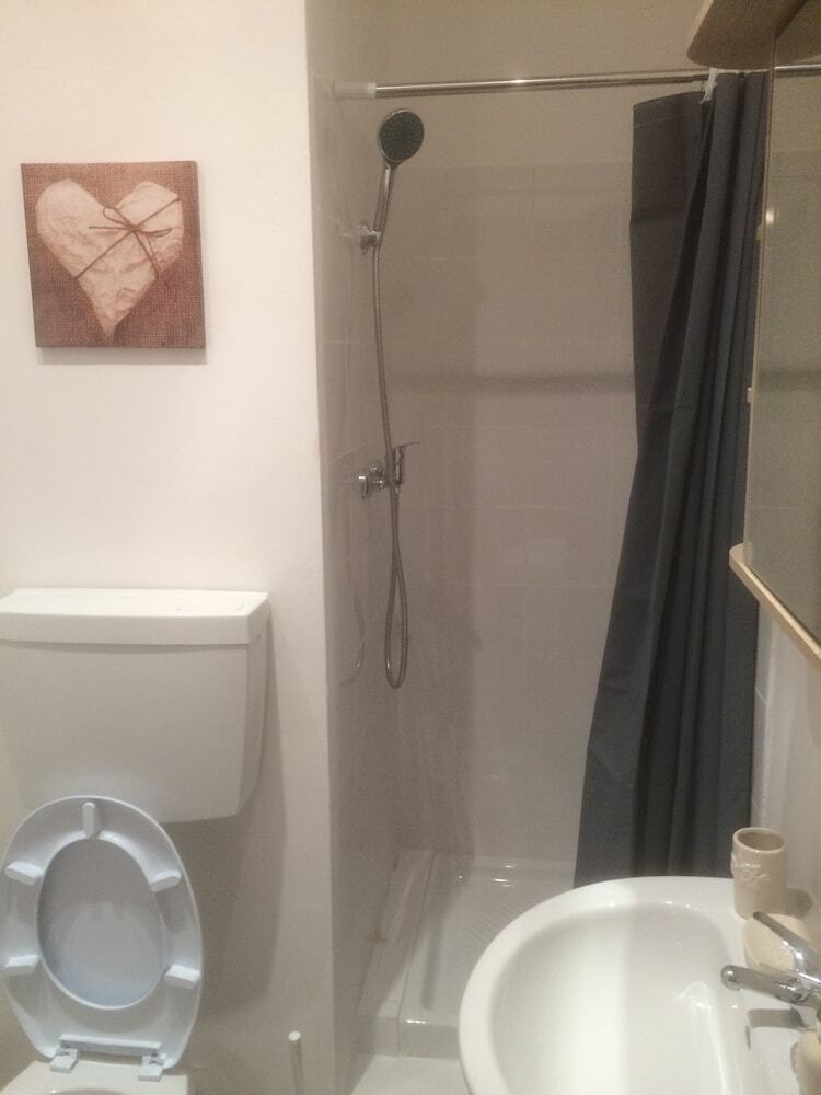 Hostal Guest House Roma