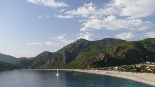 Lodge Kabak Avalon Bungalows