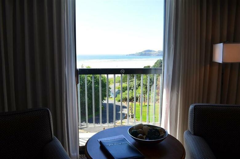 Hotel Best Western Plus Agate Beach Inn