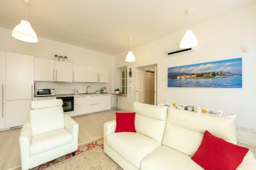 Verbania - Luxury Italy Apartments
