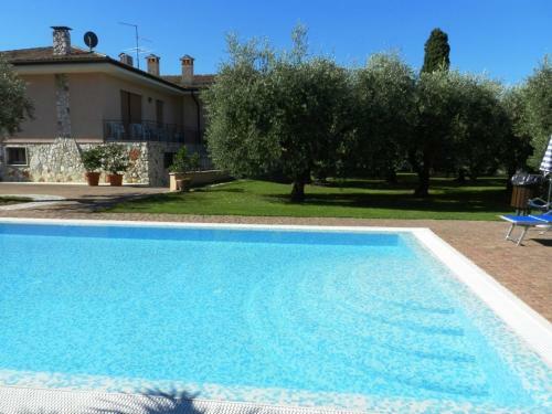 Lazise Villa Sleeps 14 Pool Air Con Wifi