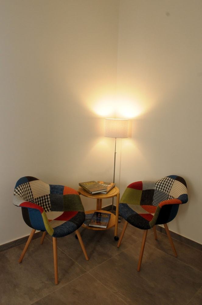 Hostal Della Torre Rooms