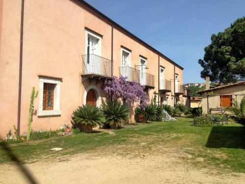 Locazione Turistica Borgo Maisale.3