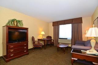 Best Western Plus Trail Lodge Hotel & Suites