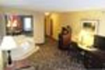 Best Western Plus Trail Lodge Hotel & Suites